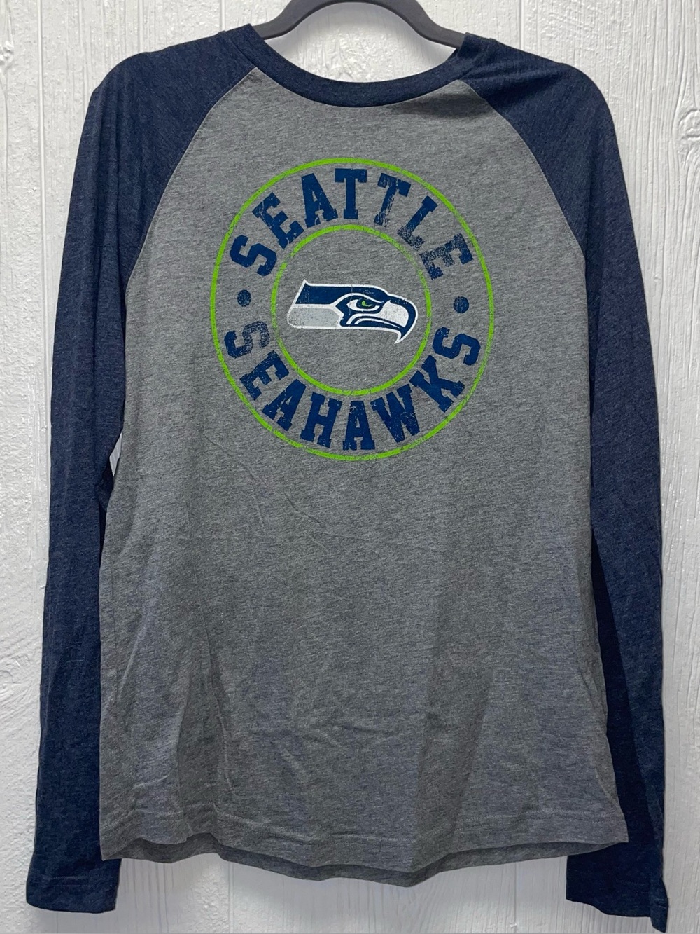 Men’s Seattle Seahawks Long Sleeve T Shirt! New Without Tags!